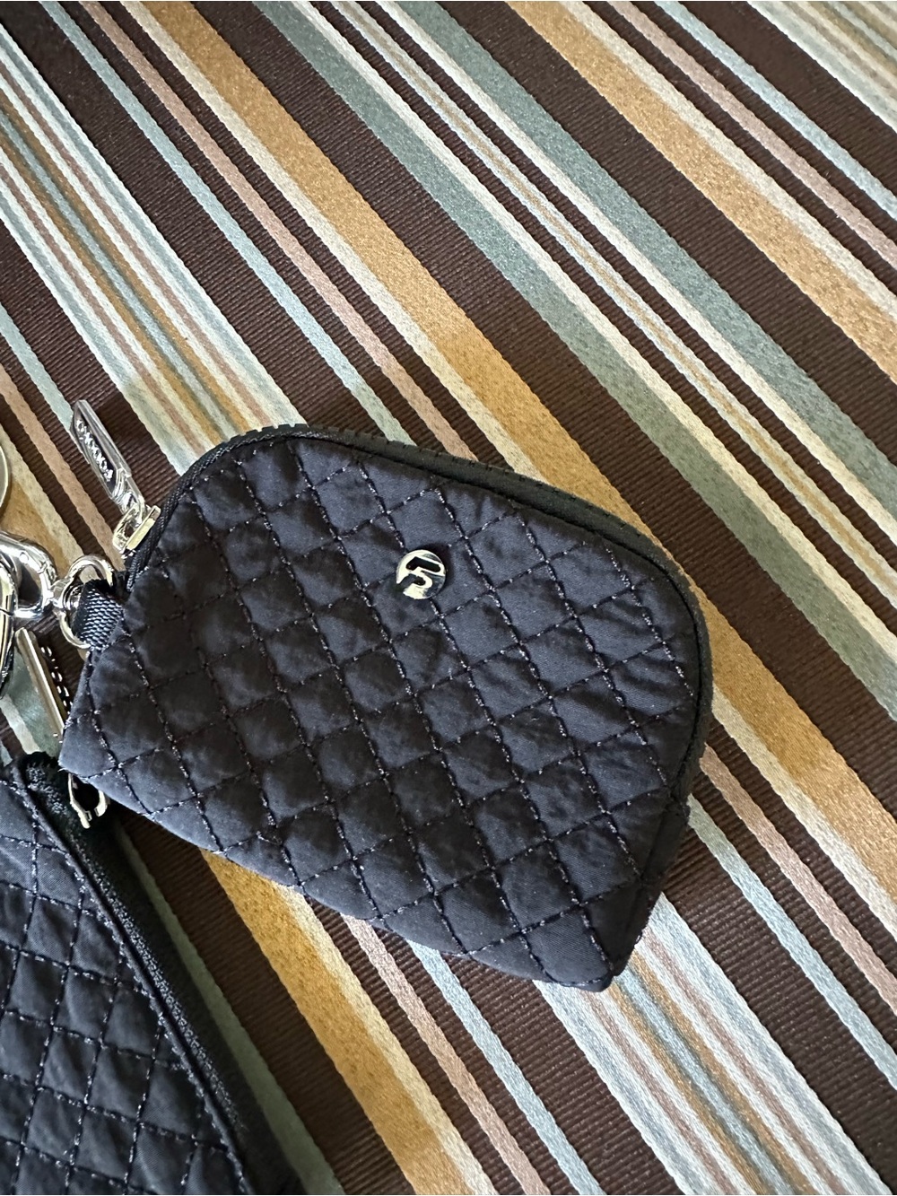 Brand NEW Black Quilted dual pouch wristlet keychain coin purse card wallet - Picture 2 of 13